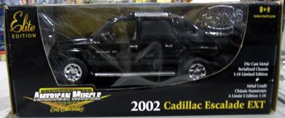 Ertl 118 American Muscle 2002 Cadillac Escalade EXT 33737  