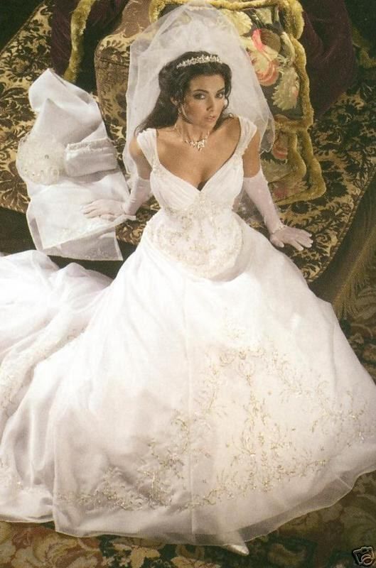 Stunning White Sleeveless Prom/Wedding Dress Best Sale  